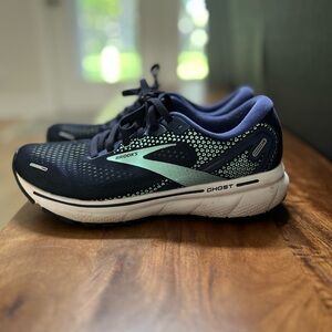 Brooks Ghost 14 Navy & Aqua Size 7.5